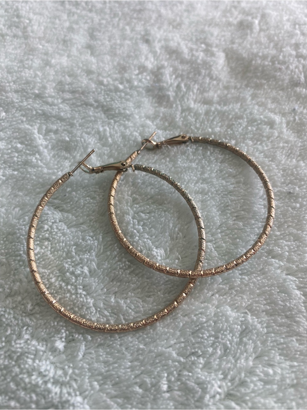 Textured Rose Gold Hoop Earrings - Women's Fashion Hoops
